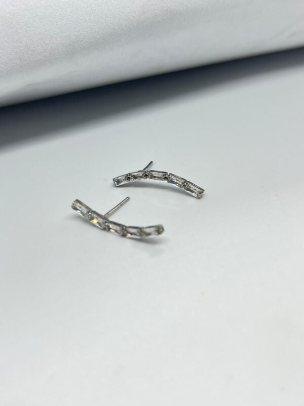 Brinco Riviera Retangular Zircônia Níquel