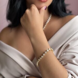 Pulseira Trevo Riviera Zircônia Dourada