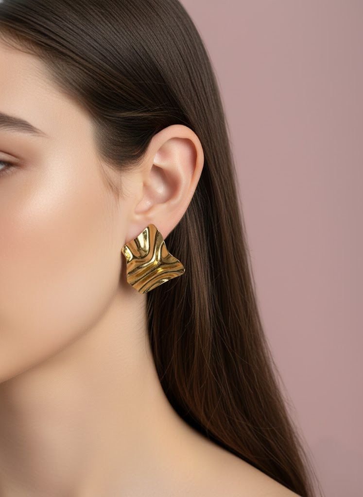 Brinco Martelado Trend Dourado Aço Inoxidável 1 Brilho Na Pele Acessórios Brinco Martelado Trend Dourado Aço Inoxidável